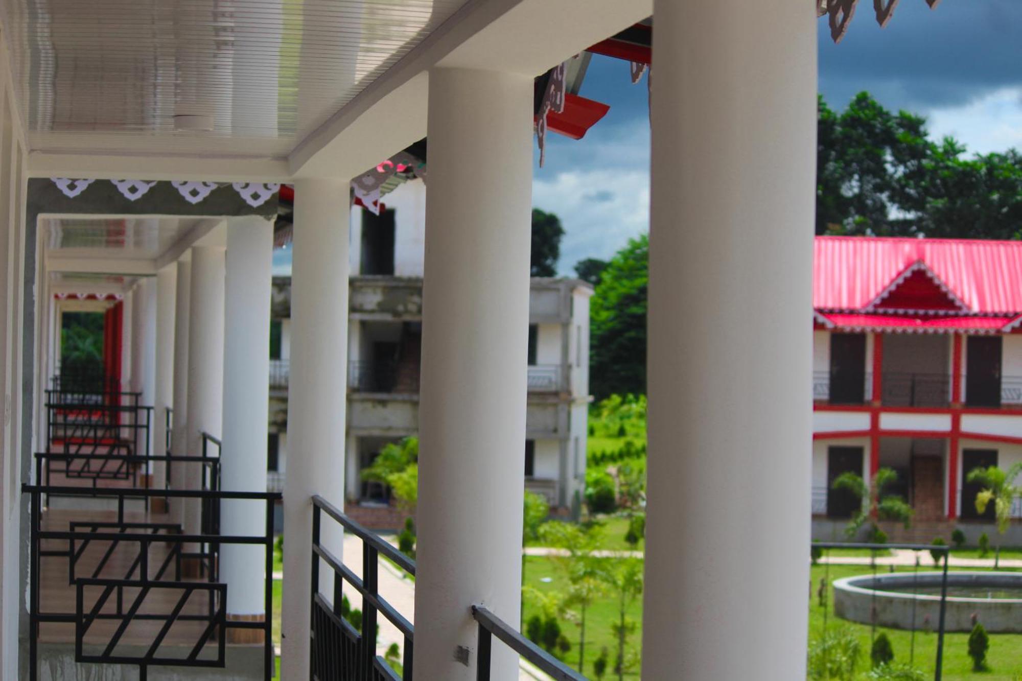 Gangotri Resort Dām Dim Zewnętrze zdjęcie
